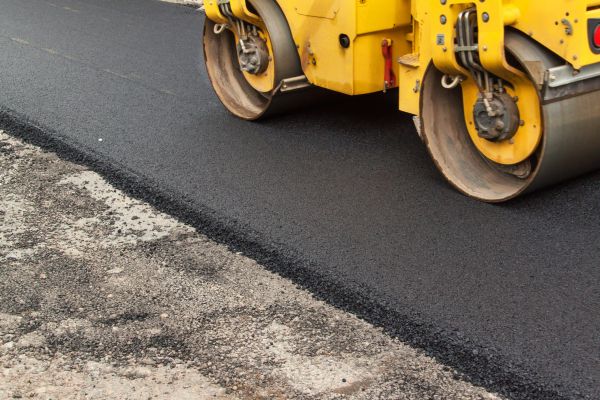 Driveway Asphalt Paving in Irvine
