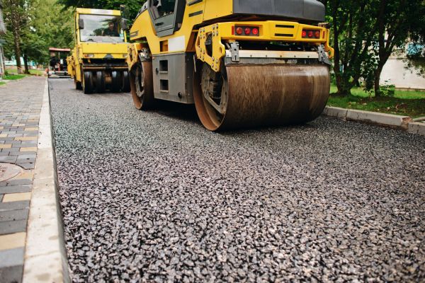 Gravel And Tar Paving in Irvine